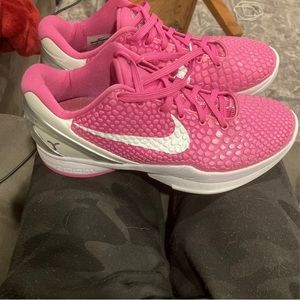 Kobe 6 think pink